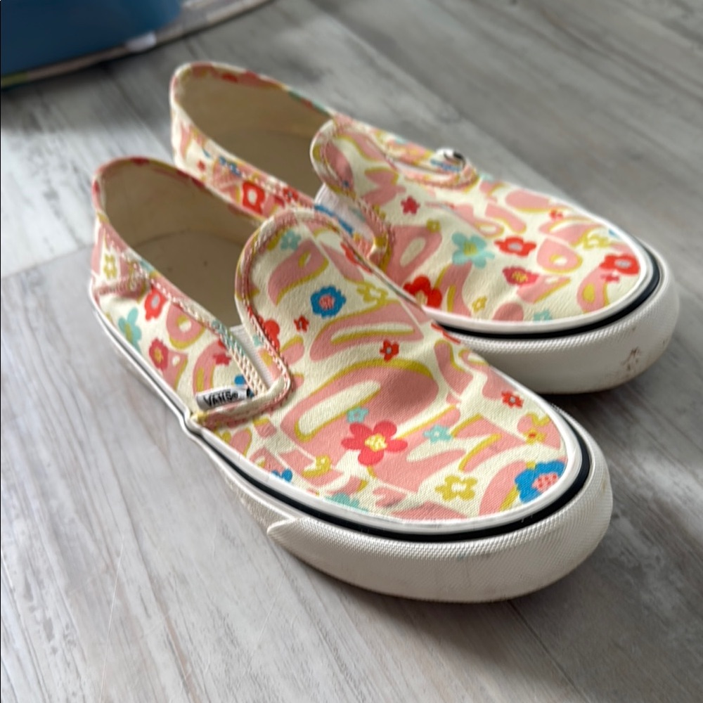 Groovy Vans Slip on